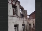 росіяни вдарили по центру Куп’янська, під завалами люди