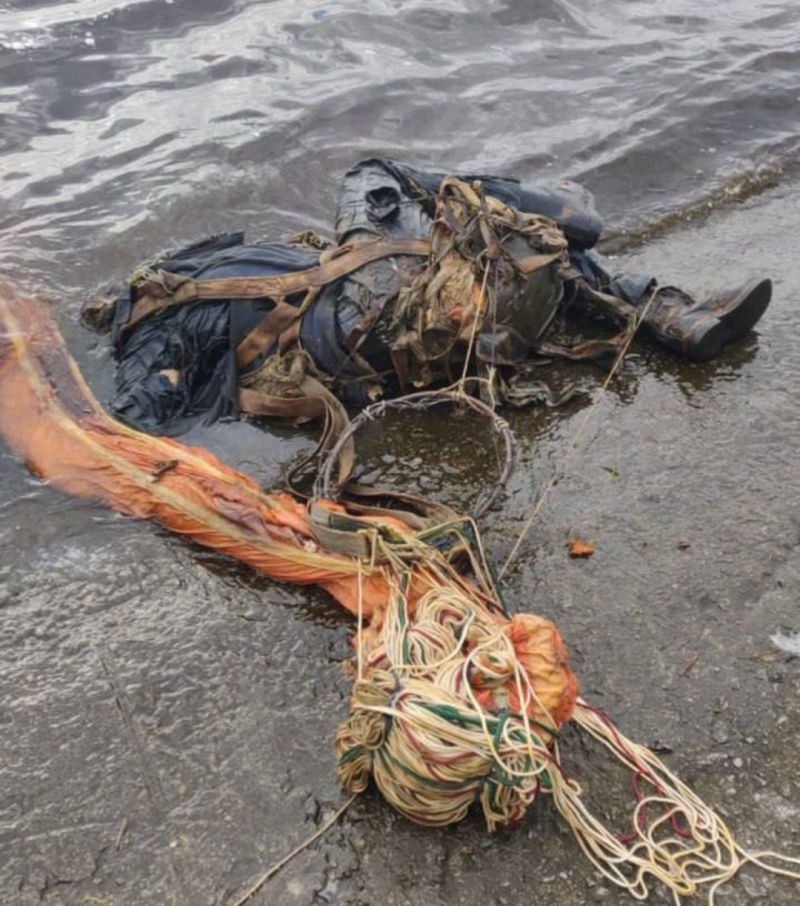 З Київського водосховища винесло тіло командира збитого Мі-24 - фото