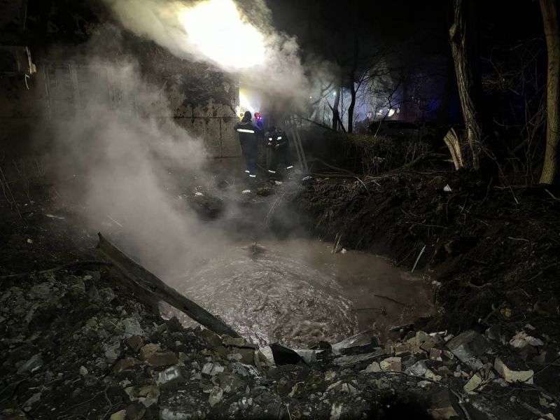 Вночі рашисти шахедами атакували Одесу, є постраждалі - фото