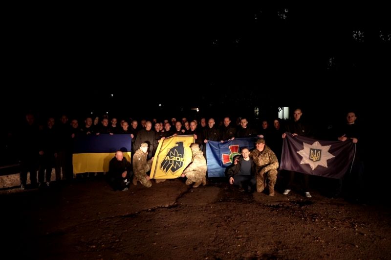 З полону звільнено ще 95 захисників України, у т.ч. 34 "азовців" - фото