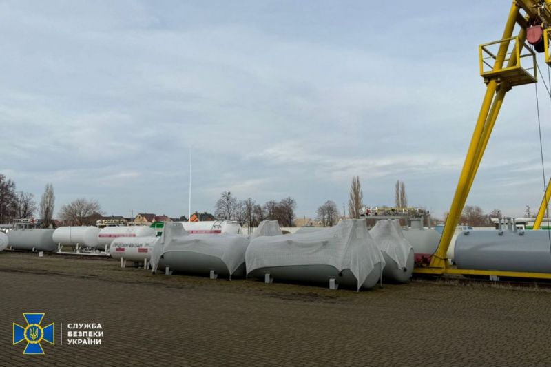 Українська компанія допомагала країні-агресору обходити санкції - фото