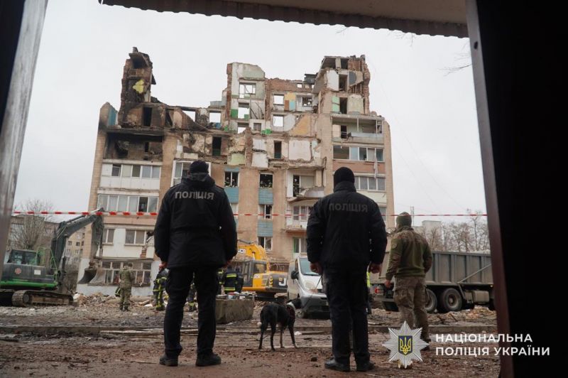 Пошуково-рятувальні роботи у Тернополі завершені: 33 загиблих, є безвісти зниклі - фото