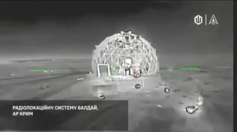 Українські дрони уразили низку військових об&prime;єктів в Криму - фото