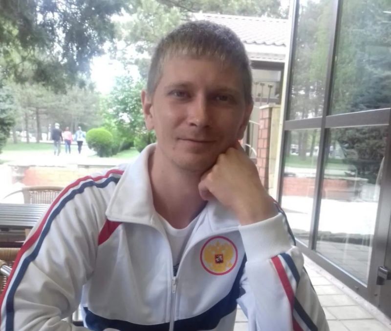 Заочно повідомлено підозру рашисту на прізвисько «Доктор Зло», який катував українських полонених - фото