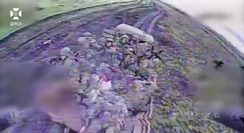 11 окупантів одним FPV-дроном - фото