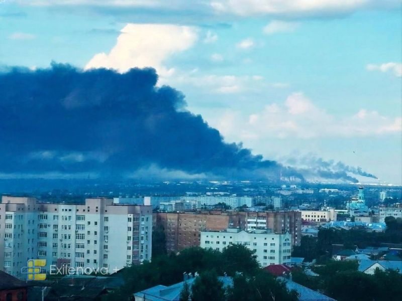 СОУ уразили НПЗ, 10 танкерів, 4 пороми та інші військові об′єкти противника - фото