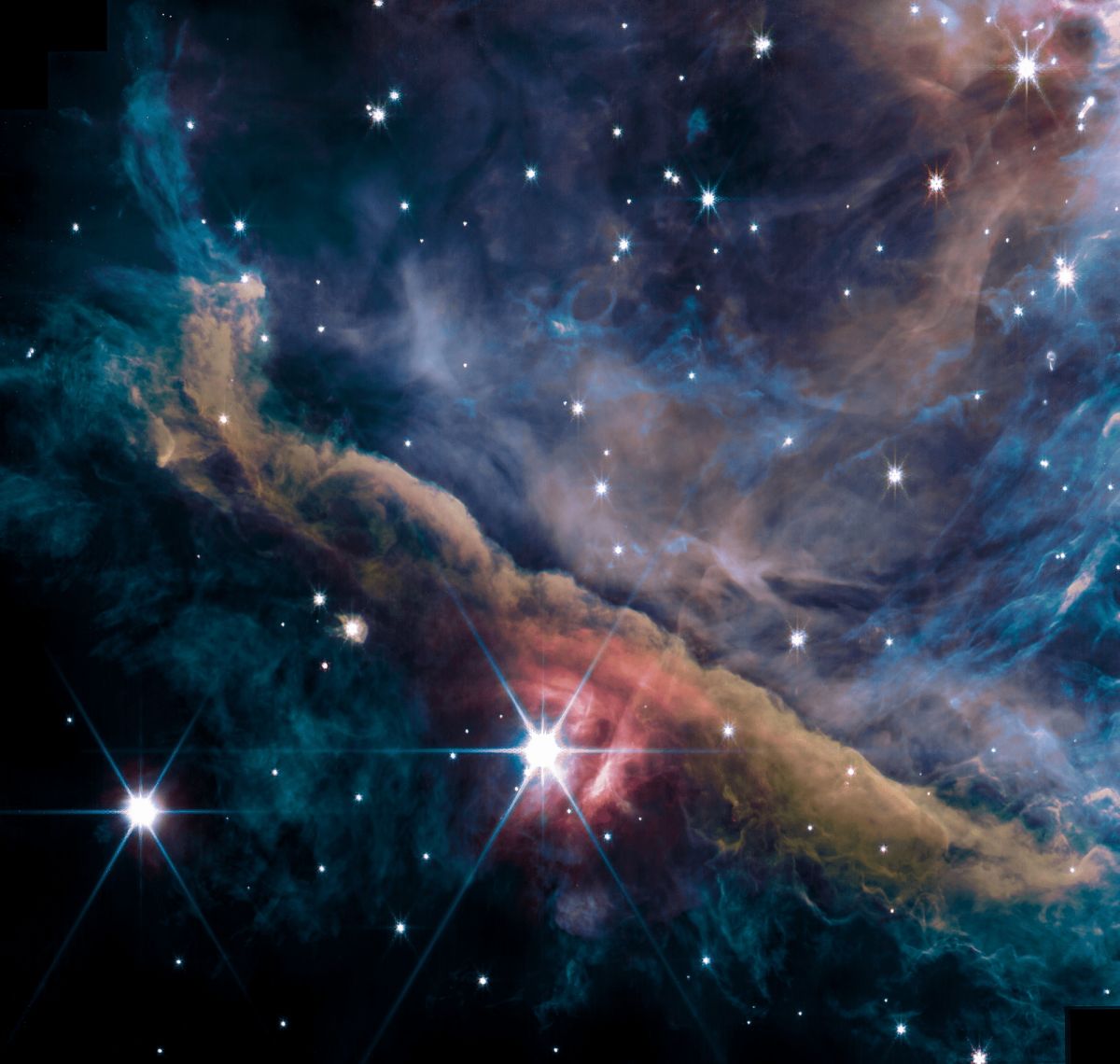 Внутренняя область туманности Ориона, как ее видит инструмент NIRCam телескопа Уэбб