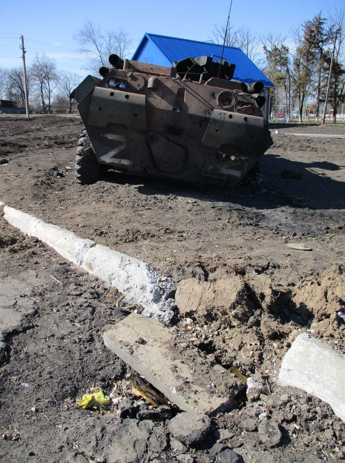 знищений БТР-82 в Малинівці на фото 7