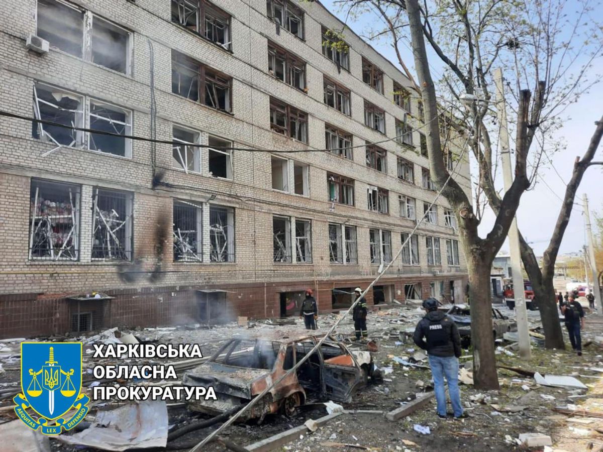 последствия обстрела Харькова из калибров на фото 4