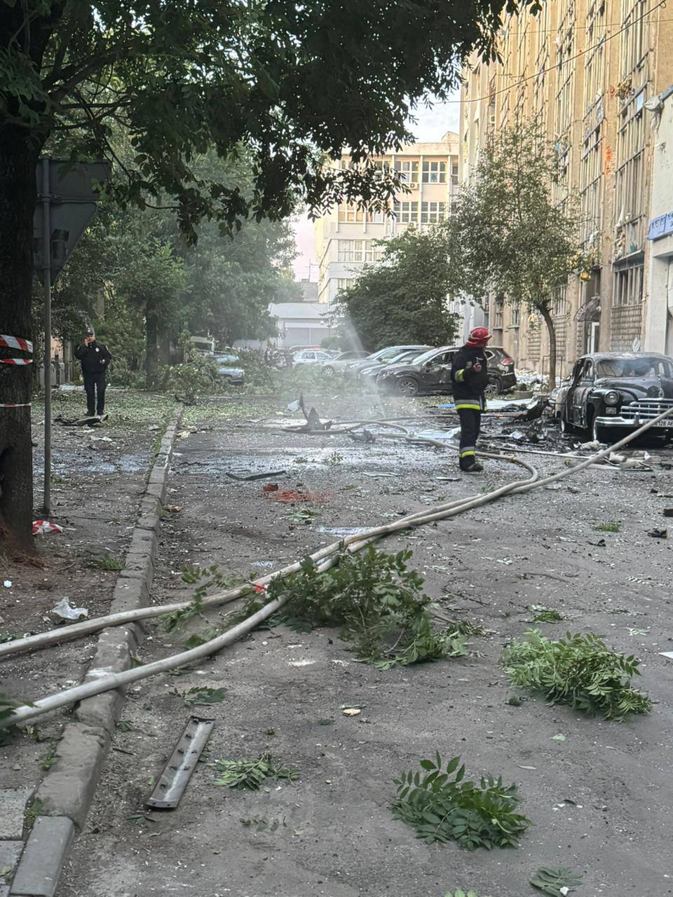 последствия российской атаки Львова