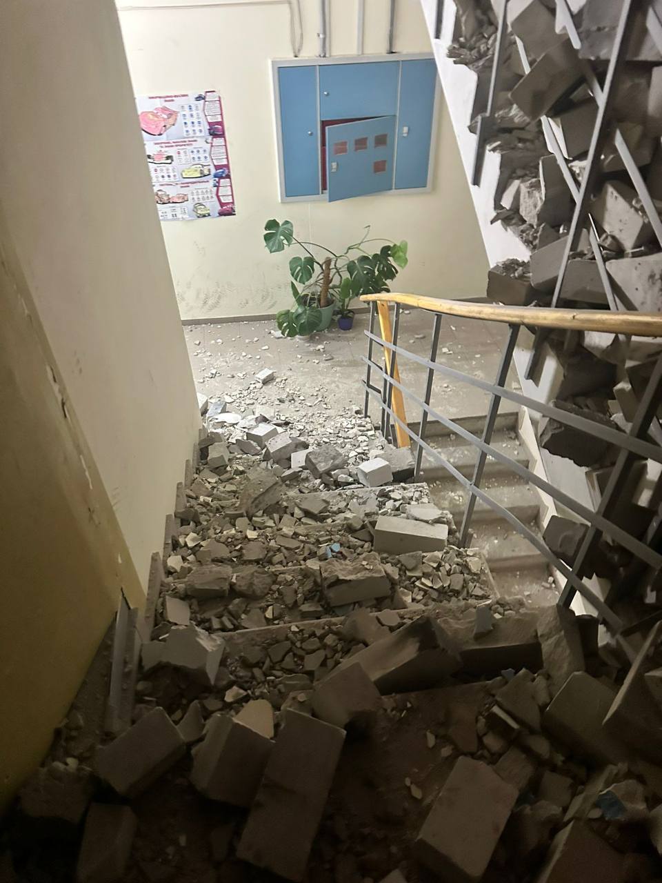 руйнування житлової багатоповерхівки