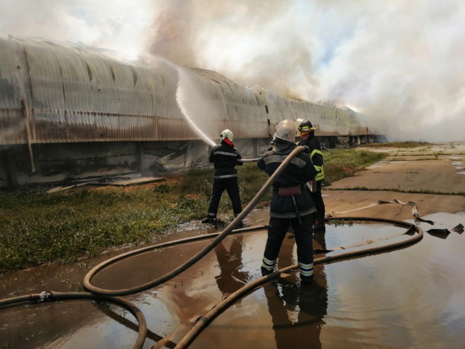 пожар на птицефабрике Ясенсвит в Василькове