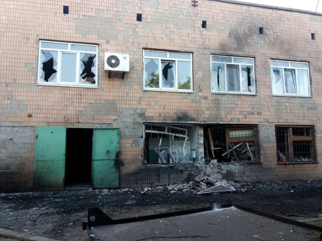 следствие обстрела пророссийскими террористами населенного пункта Сартана на фото 6