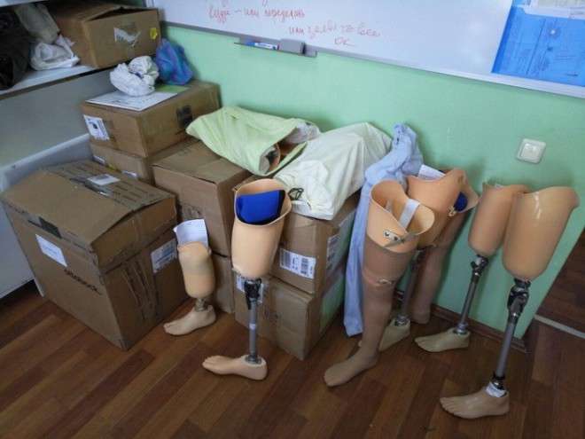 завезені з РФ неякісні протези на фото 4