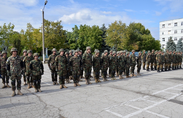 молдавские военные на учениях в Украине на фото 2