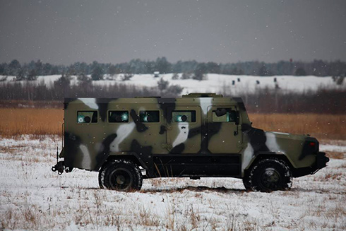 украинский бронеавтомобиль Козак 2014 на фото 7