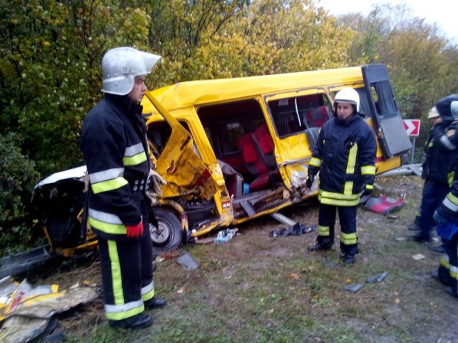 аварія автобуса під Кам′янець-Подільським на фото 2