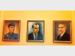 Вице-спикер ВР вывесил в своем кабинете портреты Бандеры, Шухевича и Коновальца