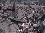 В Бангладеш обрушилось 8-этажное здание - более 200 погибших