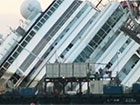Лайнер Costa Concordia подняли со дна моря