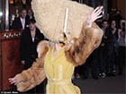 Леди Гага в Берлине шокировала людей своим костюмом