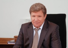 Губернатор Николаевщины баллотируется в ВР - фото