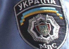 Киевская милиция охотится на борцов со строительством на Бажана - фото
