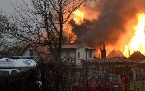 В Польше произошел мощный взрыв газопровода - фото
