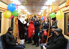 На Новый год метро в Киеве будет работать до 01:00, другой общественный транспорт - до 02:00 - фото