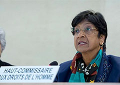 Законы, принятые 16 января, не соответствуют международным стандартам, их применение нужно приостановить - Верховный комиссар ООН по правам человека Нави Пиллэй - фото