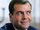 Медведев пригрозил Яценюку защищать российских граждан в Крыму