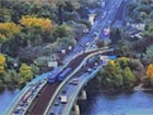 В Киеве в воскресенье ограничат движение транспорта на Московском мосту и мосту Метро