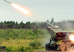 С территории России реактивной артиллерией обстреляли пункт пропуска «Мариновка» - фото
