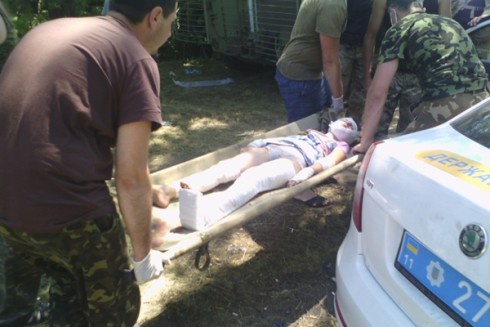 Возле Краматорска на мине подорвался автомобиль. Погибли двое, ранена 10-летняя девочка - фото