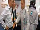Победитель Формулы-1 Хэмилтон не подал руку Путину
