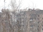 Как террористы из танка обстреливают жилые многоэтажки в Углегорске – видео