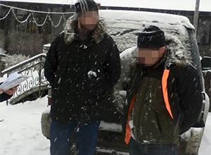 Сотрудников СБУ задержали на взятке в зоне АТО - фото