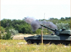 На Донбассе обострение: 96 обстрелов за минувшие сутки, палят из тяжелой артиллерии - фото