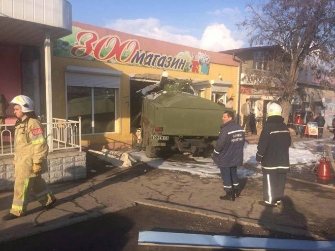 В Николаеве в ДТП погиб военнослужащий - фото