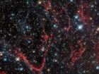 Хаббл показал остатки сверхновой в виде спутанной паутины