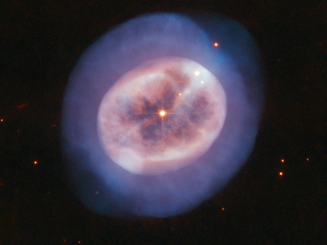 Хаббл показал "космическую медузу" - фото