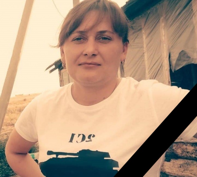 На Донбассе погибла боевой медик - фото