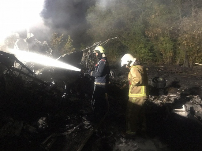 На Харьковщине упал военный самолет, более 20-ти погибших - фото