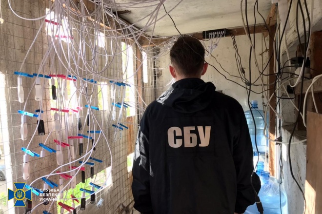 СБУ обезвредила в Одессе деятельность интернет-агитаторов и ботофермы - фото