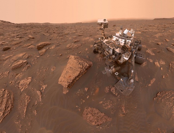 Ученые приблизились к объяснению тайны метана на Марсе - фото