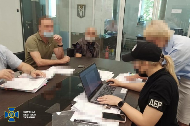 Чиновникам Киевавтодора вменяют многомиллионные злоупотребления - фото