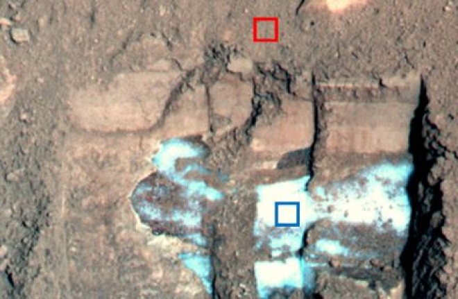Марсианский снег пыльный и потенциально может таять, показывает новое исследование - фото