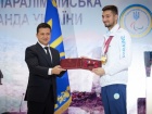 Президент присвоил Героя Украины пловцу Максиму Крипаку