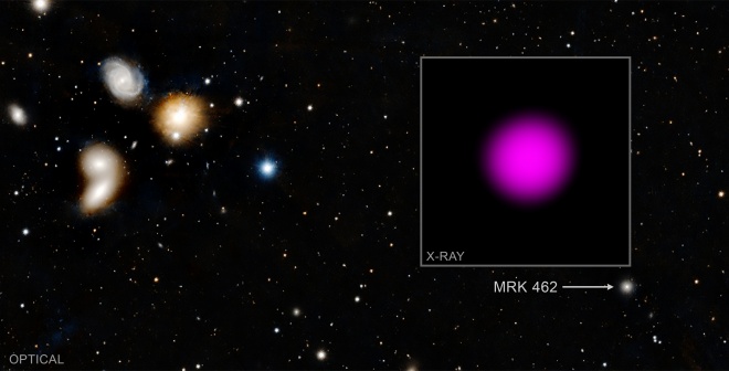 "Мини" монструозная черная дыра может подсказать о росте гигантов - фото