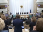 Совет федераций дал согласие на использование российской армии на востоке Украины